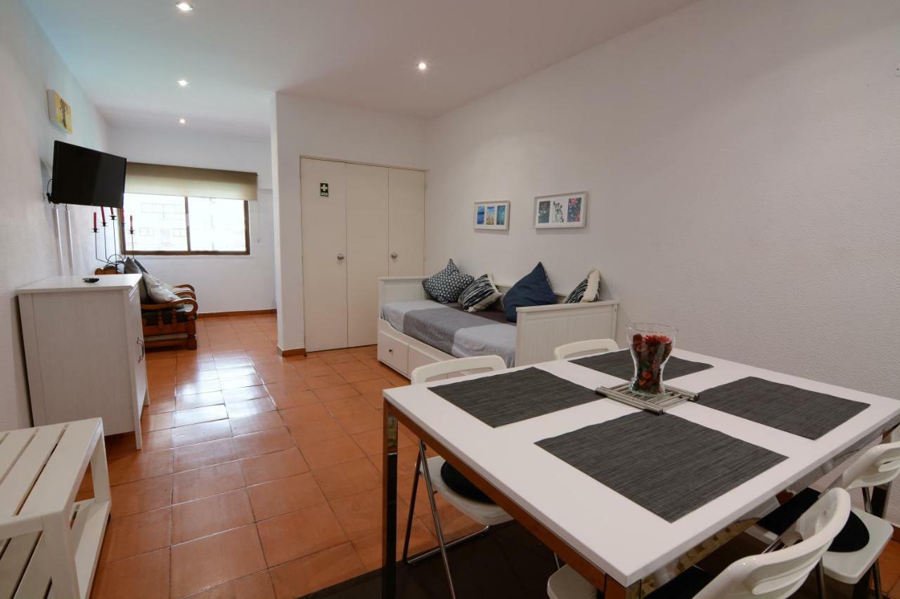 Charmosous Flat Apartment